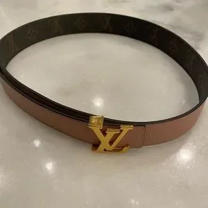 Louis Vuitton | Accessories | Lv Initials 3mm Reversible  display picture 1